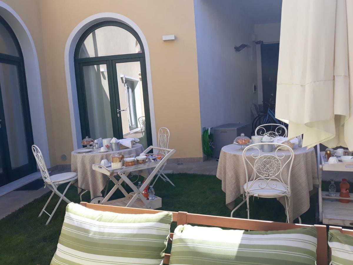 Bed and Breakfast Sa Ramadura Pula Exterior foto